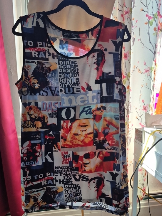 Tango Mango Tops - XL Tango Mango Multi-Color Graphic Tunic Top